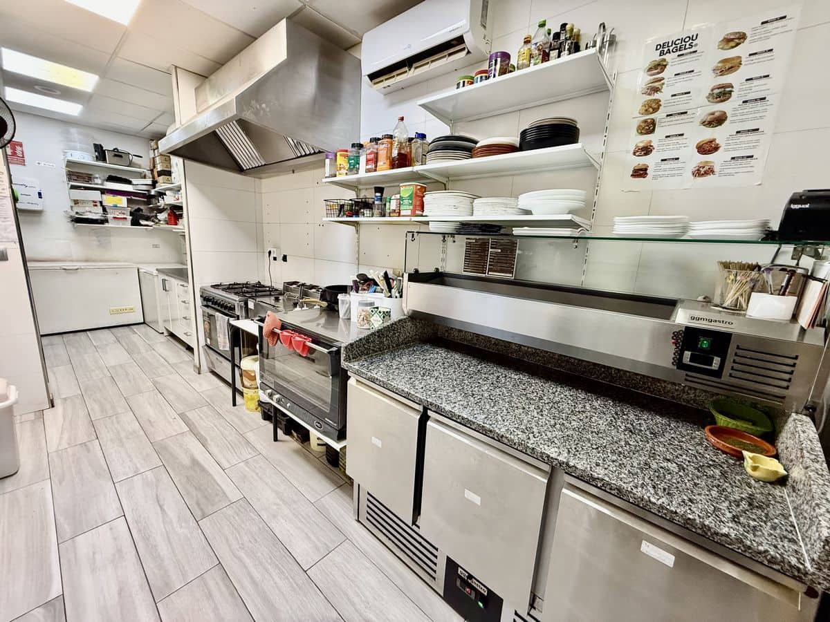 Commercial for sale in Benijofar with garage - € 80,000 (Ref: 9614467)