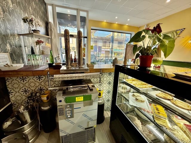 Commercial for sale in Benijófar with garage - € 80,000 (Ref: 9614467)