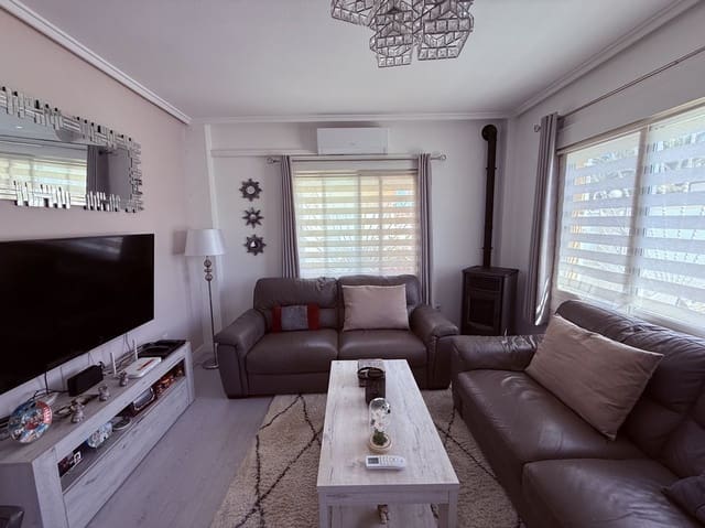 3 slaapkamer Villa te koop in Ciudad Quesada, Rojales met zwembad garage - € 239.000 (Ref: 9772031)