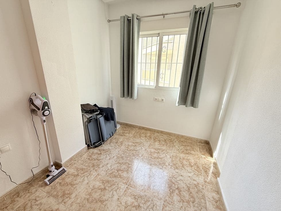 2 soverom Leilighet til salgs i Formentera del Segura med svømmebasseng garasje - € 109 950 (Ref: 9795635)