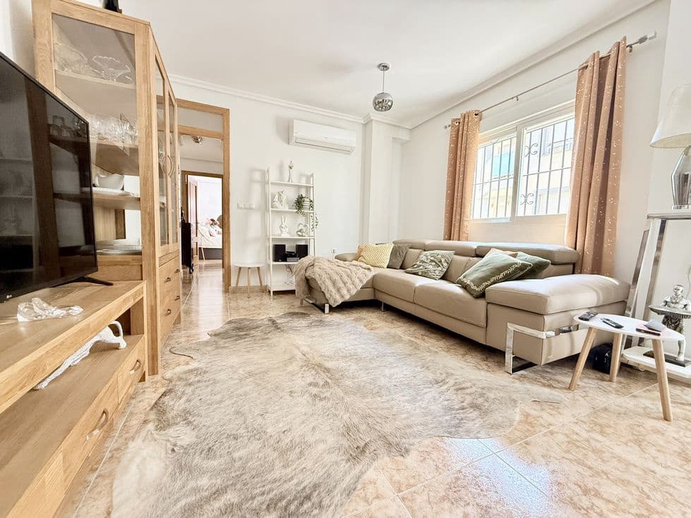 2 soverom Leilighet til salgs i Formentera del Segura med svømmebasseng garasje - € 109 950 (Ref: 9795635)