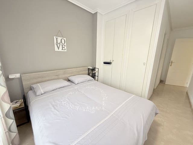 2 soverom Leilighet til salgs i Formentera del Segura med svømmebasseng garasje - € 115 000 (Ref: 9965712)