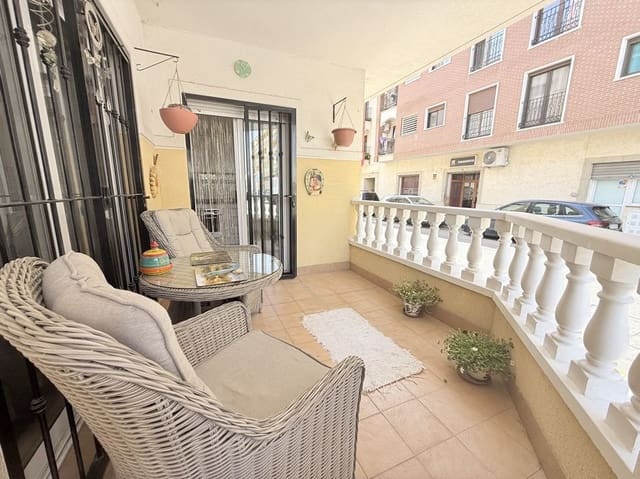 2 soverom Leilighet til salgs i Formentera del Segura med svømmebasseng garasje - € 115 000 (Ref: 9965712)