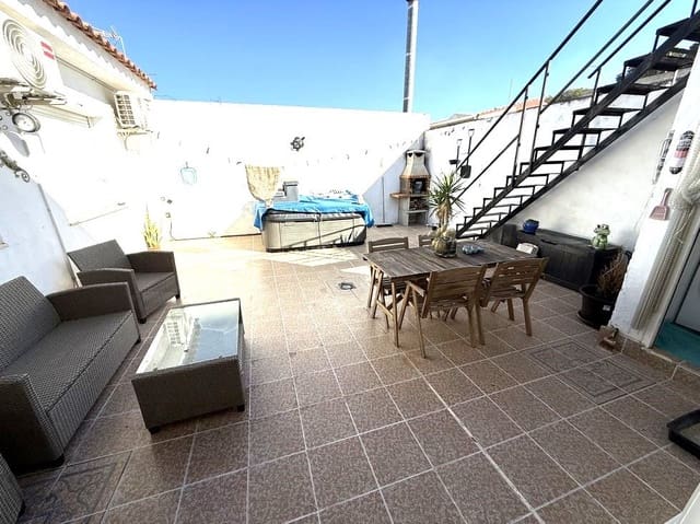 Casa de 3 habitaciones en Benijófar en venta con garaje - 265.000 € (Ref: 9983778)