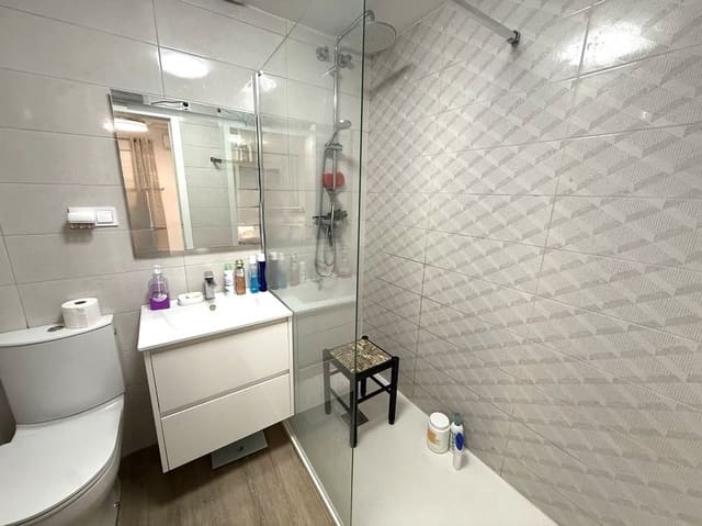 Casa de 3 habitaciones en Benijófar en venta con garaje - 265.000 € (Ref: 9983778)
