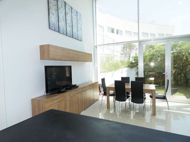 4 soveværelse Semi-Rækkehus til salg i Denia med swimmingpool garage - € 575.000 (Ref: 9200297)