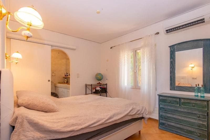 4 slaapkamer Villa te koop in Denia met zwembad garage - € 595.000 (Ref: 9212554)