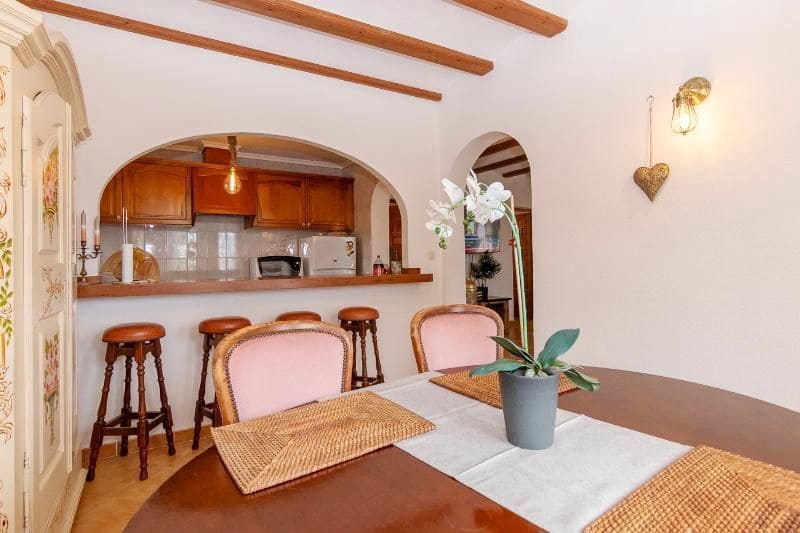 4 slaapkamer Villa te koop in Denia met zwembad garage - € 595.000 (Ref: 9212554)