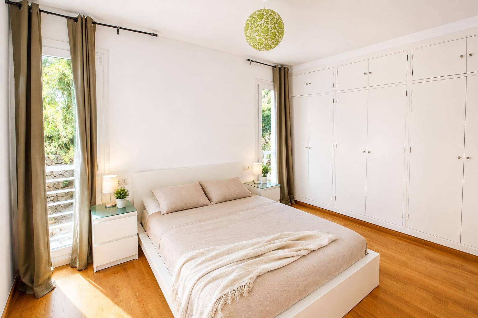 2 Zimmer Wohnung zu vermieten in Benalmadena mit Pool Garage - 1.500 € (Ref: 10028997)