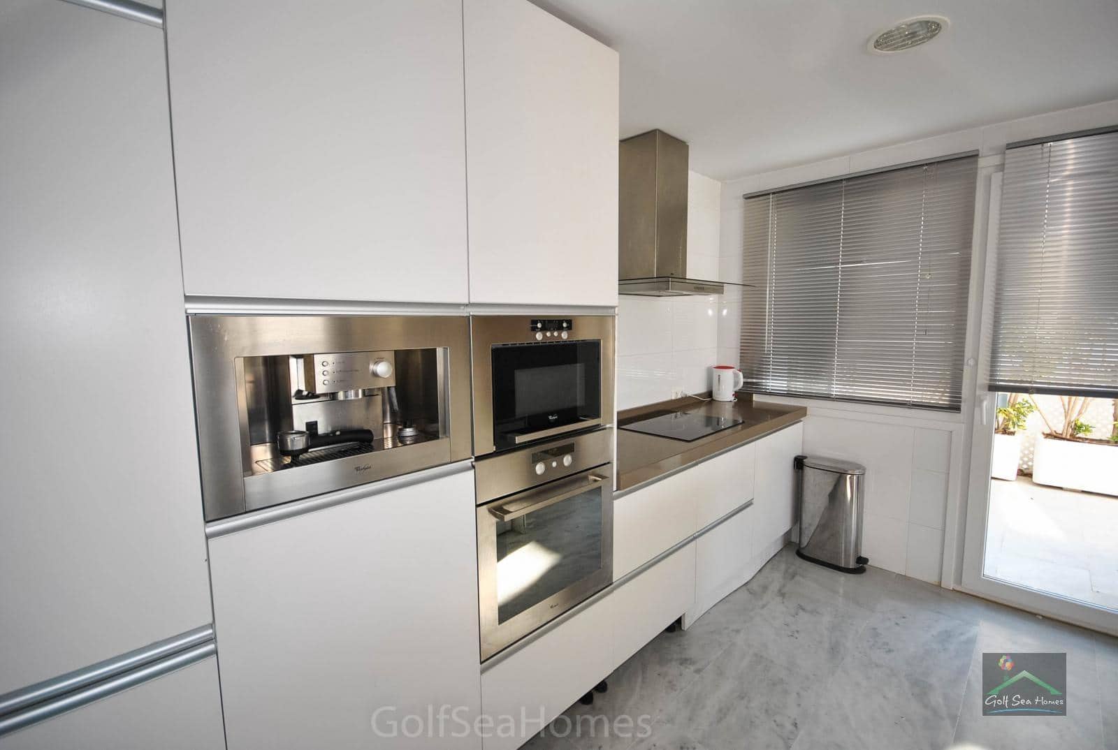 2 Zimmer Wohnung zu vermieten in Benalmadena mit Pool Garage - 1.500 € (Ref: 10028997)