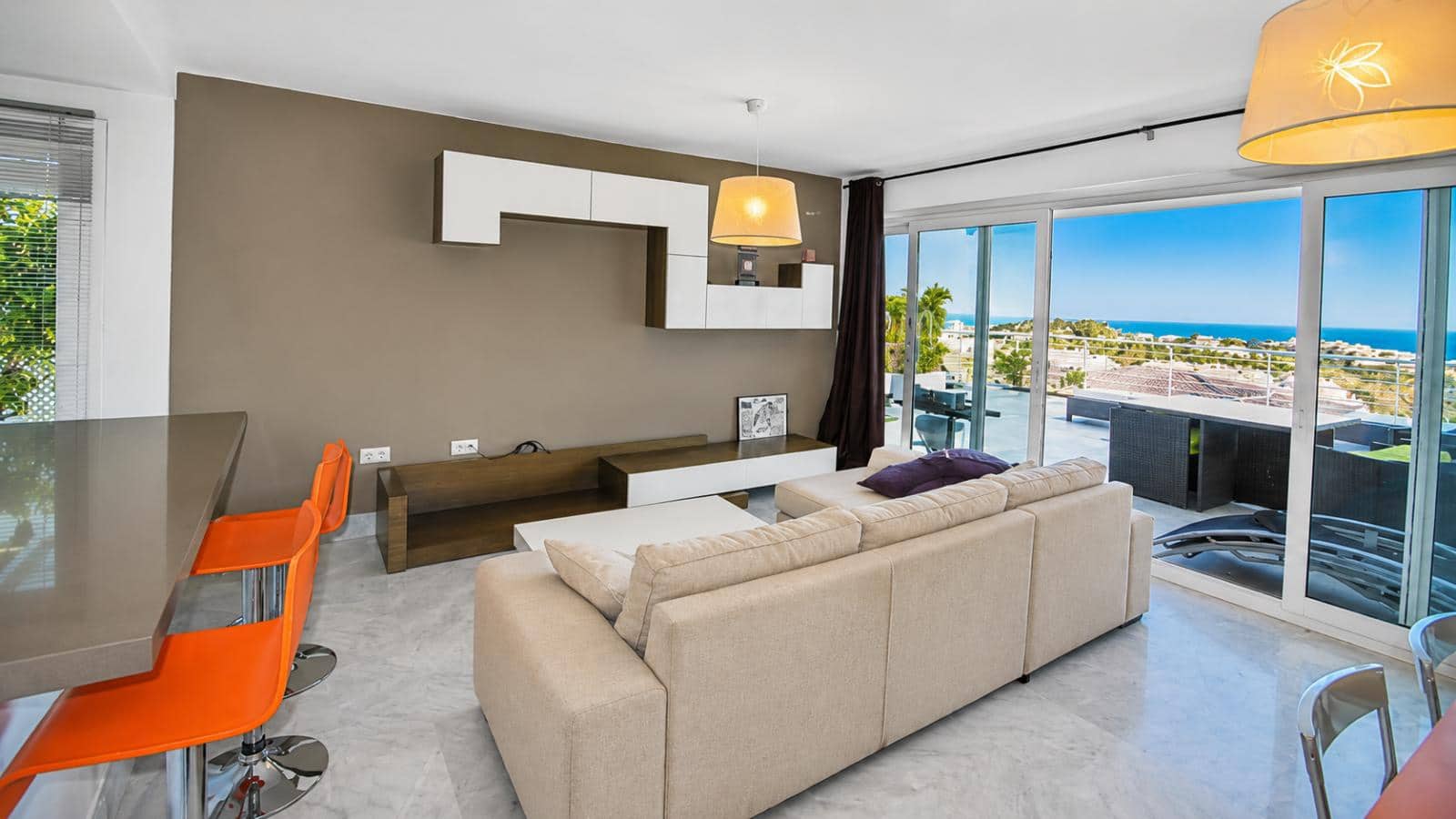 2 Zimmer Wohnung zu vermieten in Benalmadena mit Pool Garage - 1.500 € (Ref: 10028997)