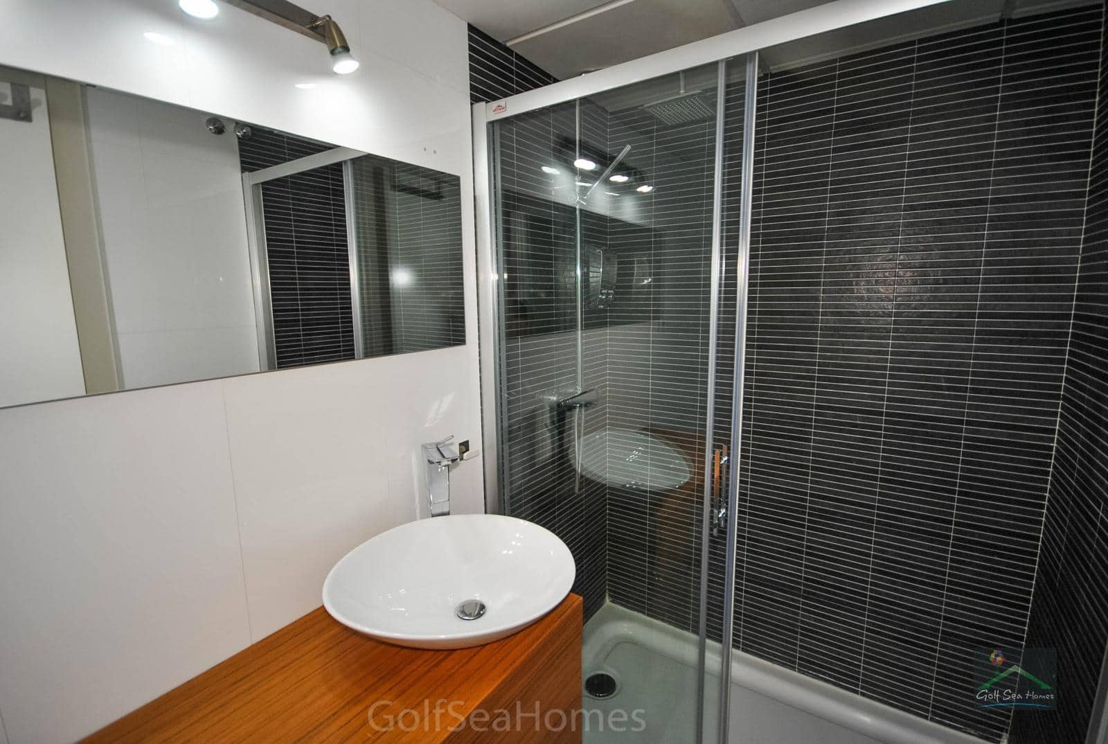 2 Zimmer Wohnung zu vermieten in Benalmadena mit Pool Garage - 1.500 € (Ref: 10028997)