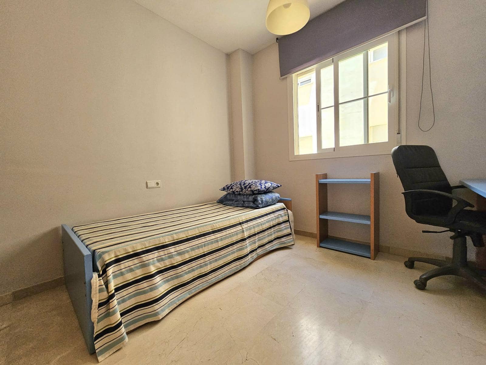 2 bedroom Flat for rent in Benalmadena with pool garage - € 1,300 (Ref: 10048537)