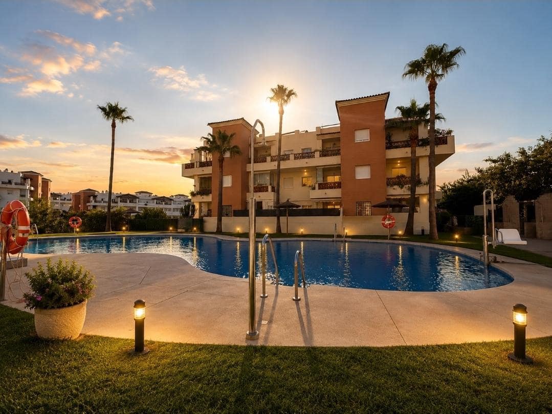 2 bedroom Flat for rent in Benalmadena with pool garage - € 1,250 (Ref: 10048537)