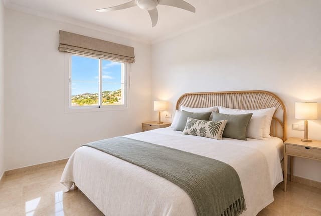2 quarto Apartamento para arrendar em Benalmádena com piscina garagem - 1 300 € (Ref: 10048537)