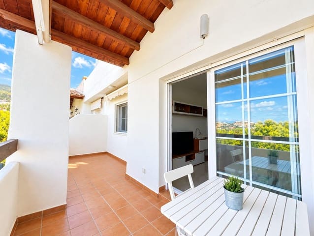 2 quarto Apartamento para arrendar em Benalmádena com piscina garagem - 1 300 € (Ref: 10048537)