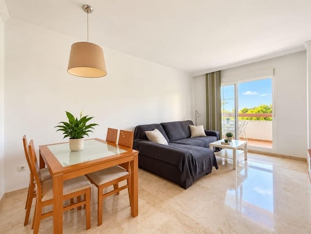 2 quarto Apartamento para arrendar em Benalmádena com piscina garagem - 1 300 € (Ref: 10048537)