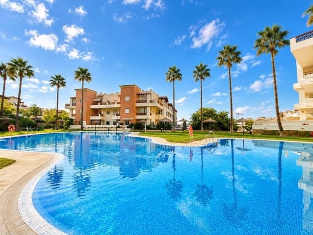 2 quarto Apartamento para arrendar em Benalmádena com piscina garagem - 1 300 € (Ref: 10048537)