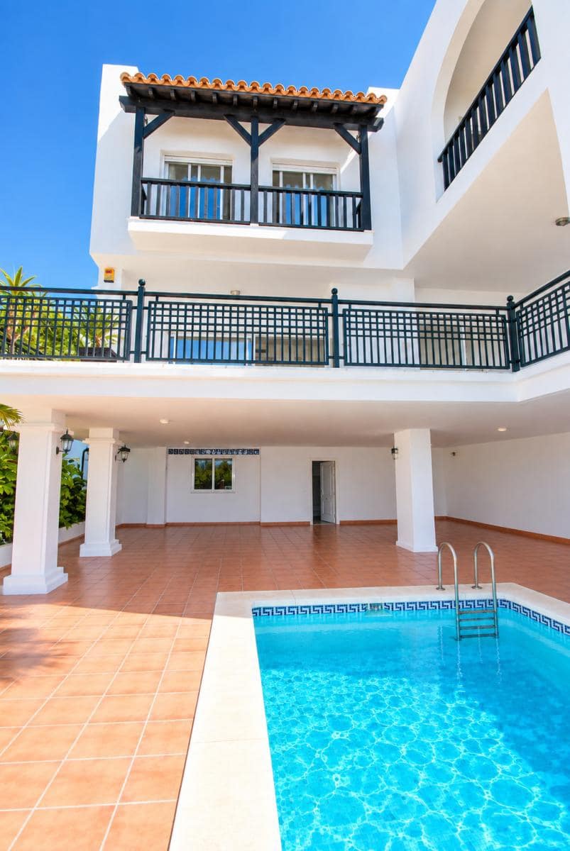 4 soveværelse Semi-Rækkehus til leje i Torremuelle med swimmingpool garage - € 4.500 (Ref: 10101530)
