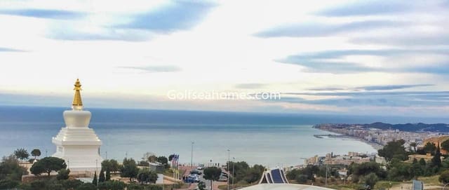 3 sovrum Lägenhet att hyra i Benalmádena pueblo, Benalmádena med pool garage - 1 900 € (Ref: 5866607)