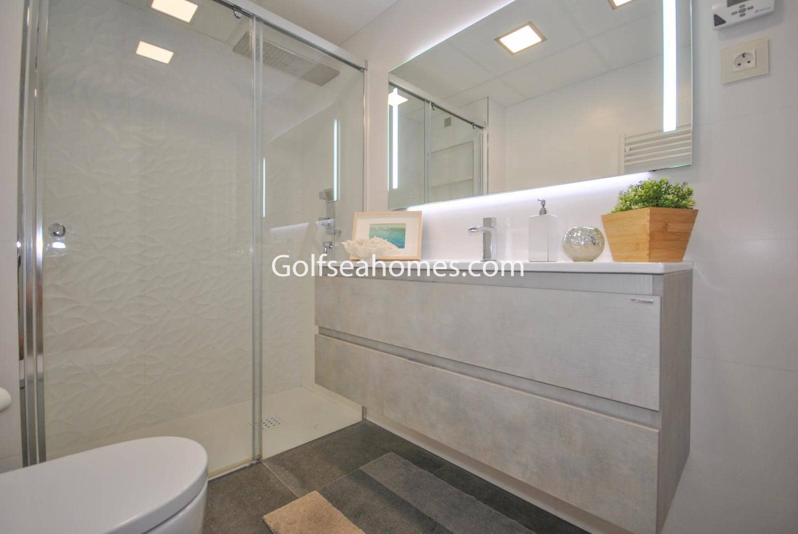 3 sovrum Lägenhet att hyra i Benalmadena med pool garage - 1 900 € (Ref: 5866607)