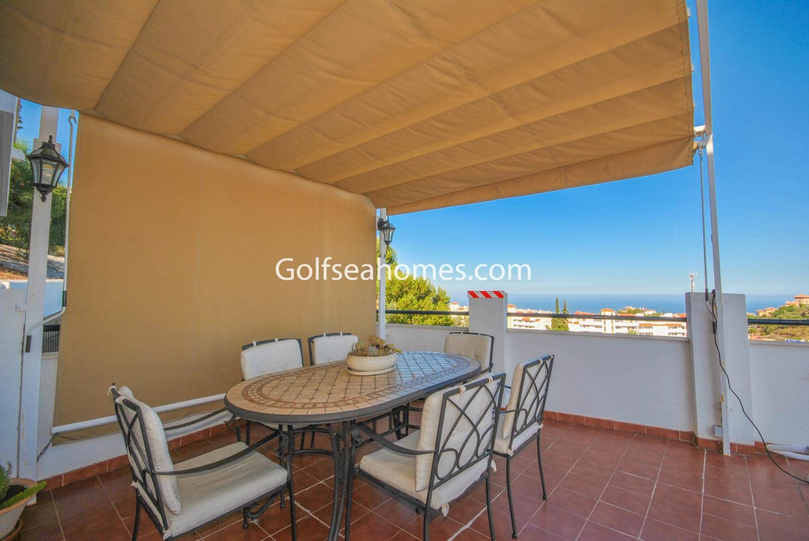 3 sovrum Lägenhet att hyra i Benalmadena med pool garage - 1 900 € (Ref: 5866607)