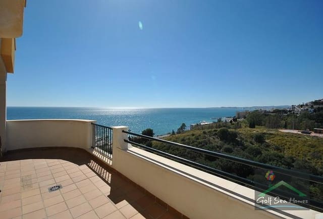 4 soverom Hus til salgs i Benalmadena Costa, Benalmádena med garasje - € 670 000 (Ref: 6452644)