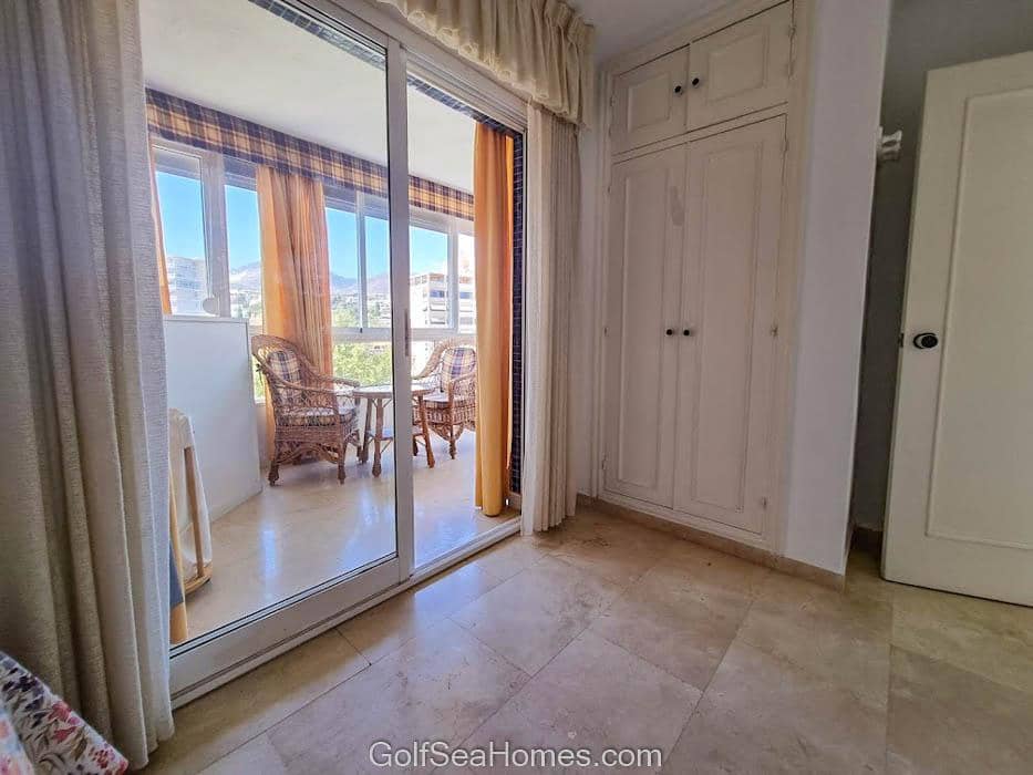 2 bedroom Flat for rent in Torremolinos with pool garage - € 1,400 (Ref: 6452667)