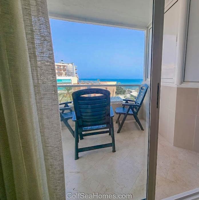 2 bedroom Flat for rent in Torremolinos with pool garage - € 1,400 (Ref: 6452667)