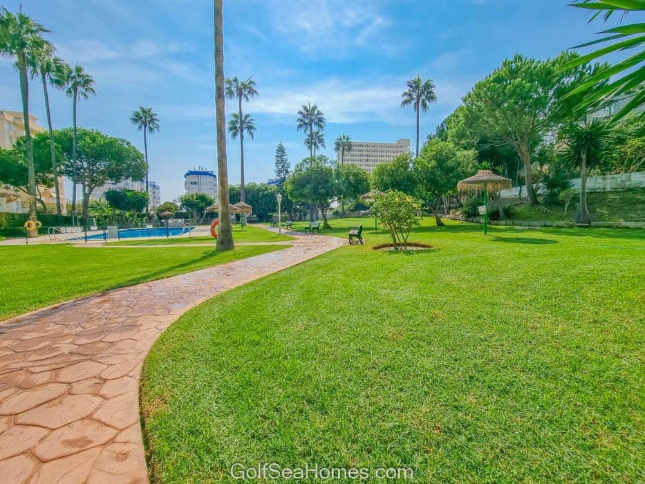 2 Zimmer Wohnung zu vermieten in Benalmadena Costa mit Pool Garage - 950 € (Ref: 6680804)