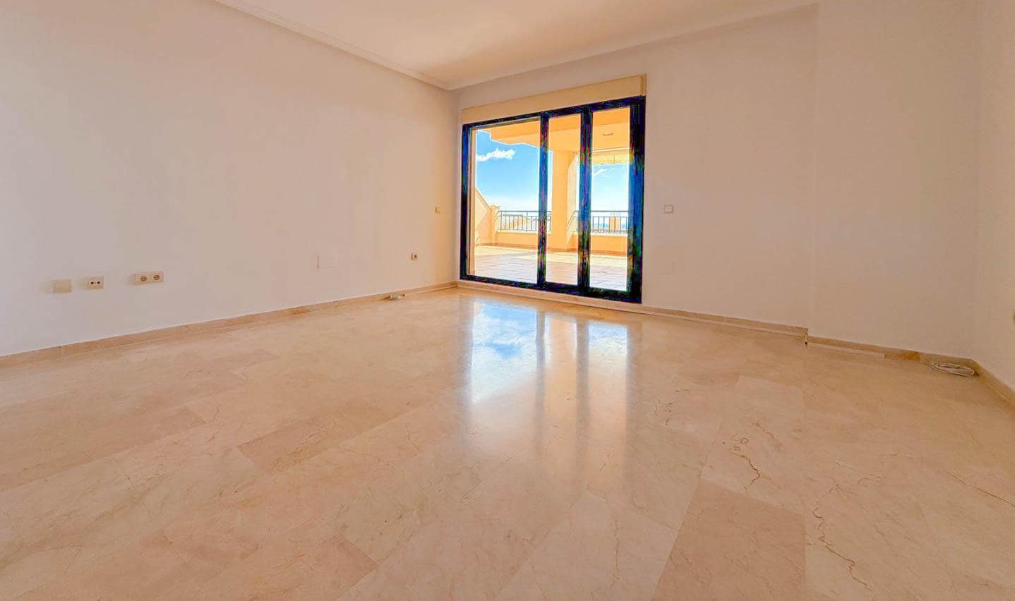 2 bedroom Flat for rent in Torrequebrada with pool garage - € 1,250 (Ref: 7844090)