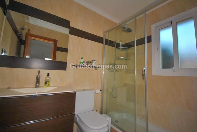 Chalet de 4 habitaciones en Torremolinos en venta con piscina garaje - 850.000 € (Ref: 8132898)