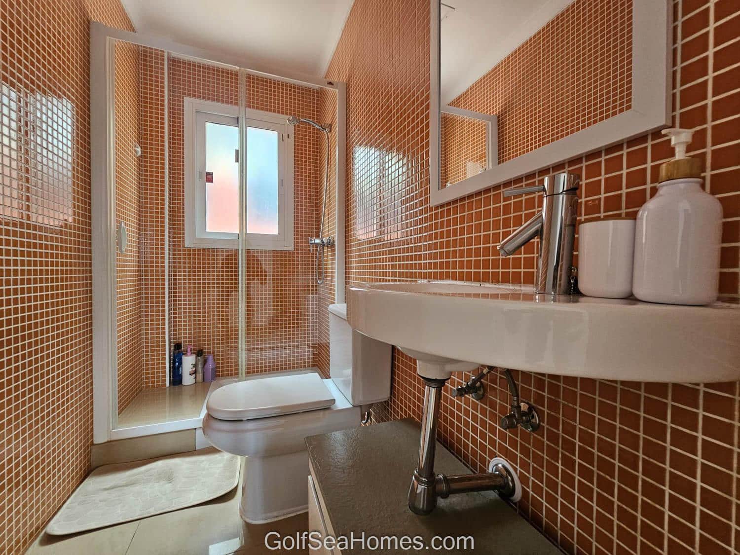 Chalet de 4 habitaciones en Torremolinos en venta con piscina garaje - 850.000 € (Ref: 8132898)