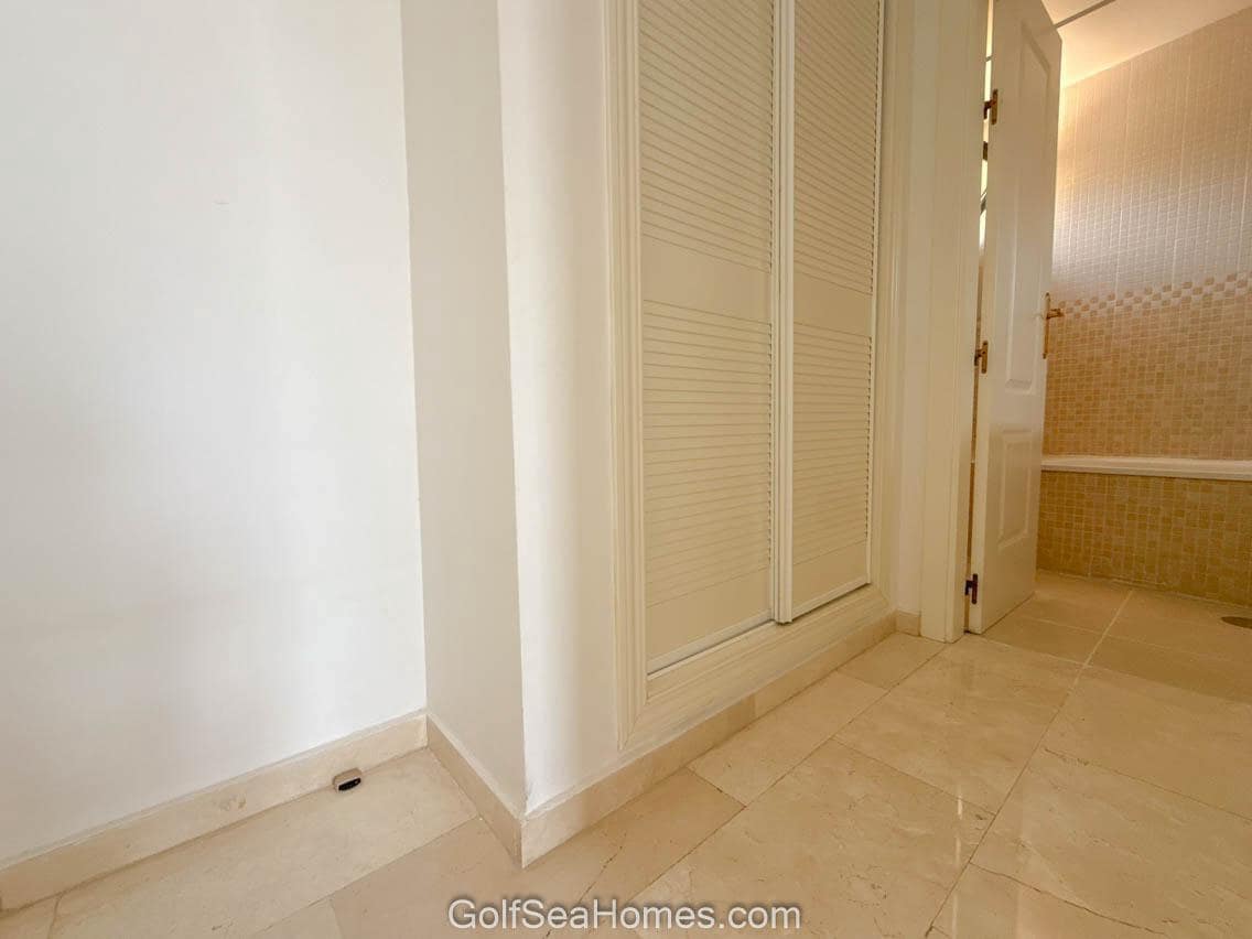 2 Zimmer Wohnung zu verkaufen in Benalmadena Costa mit Pool Garage - 450.000 € (Ref: 9058291)