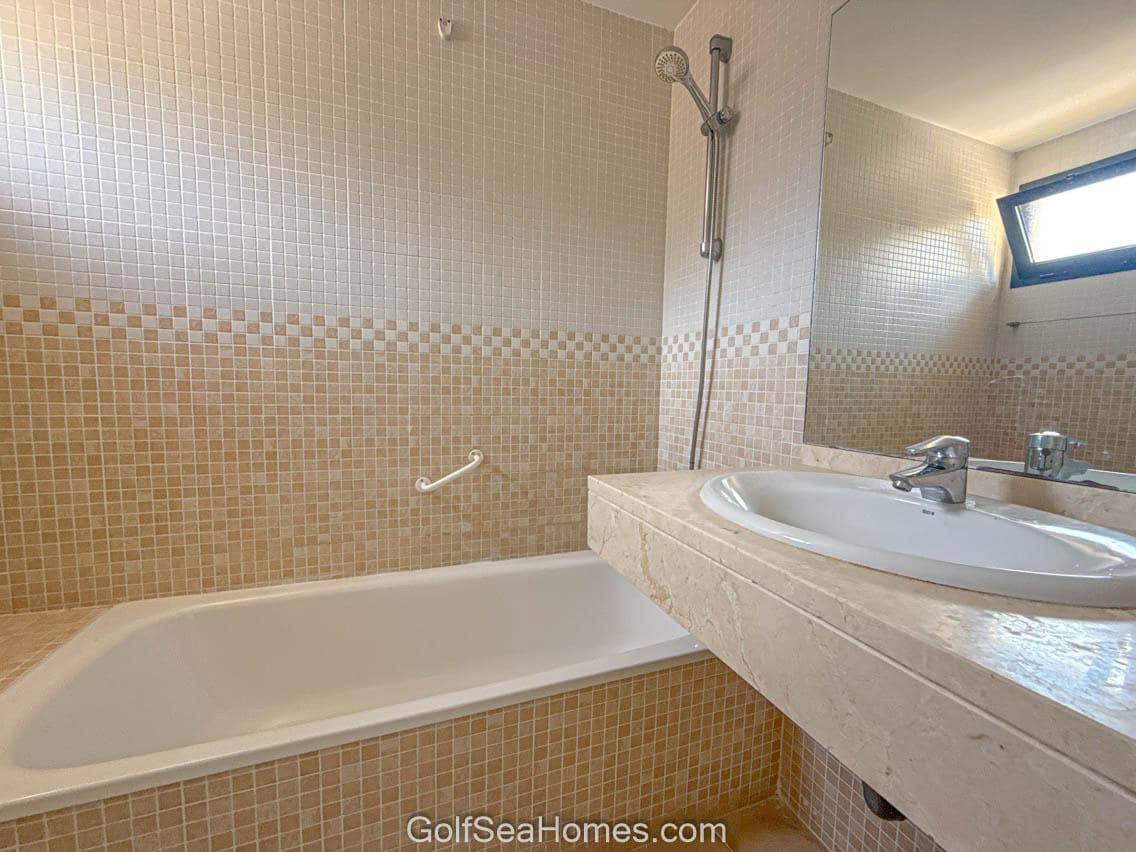 2 Zimmer Wohnung zu verkaufen in Benalmadena Costa mit Pool Garage - 450.000 € (Ref: 9058291)