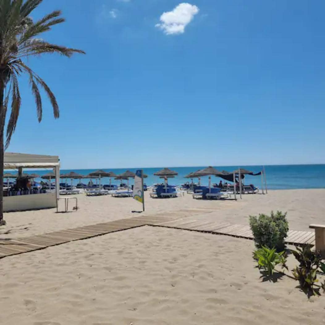 Piso de 1 habitación en Fuengirola en alquiler con garaje - 775 € (Ref: 9058293)