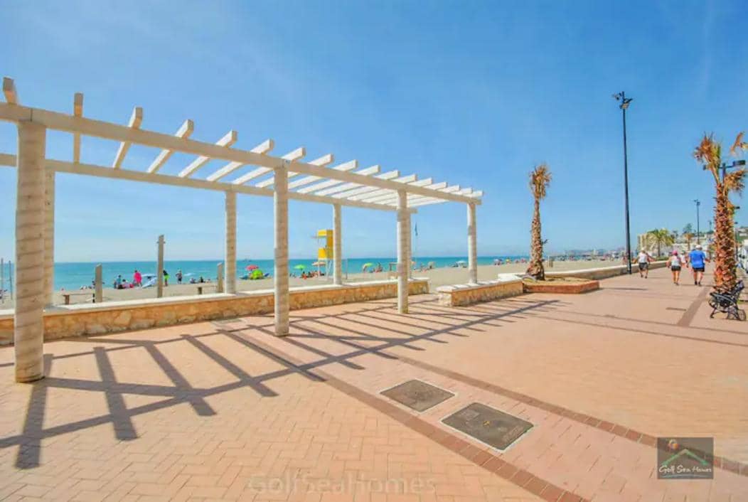 Piso de 1 habitación en Fuengirola en alquiler con garaje - 775 € (Ref: 9058293)