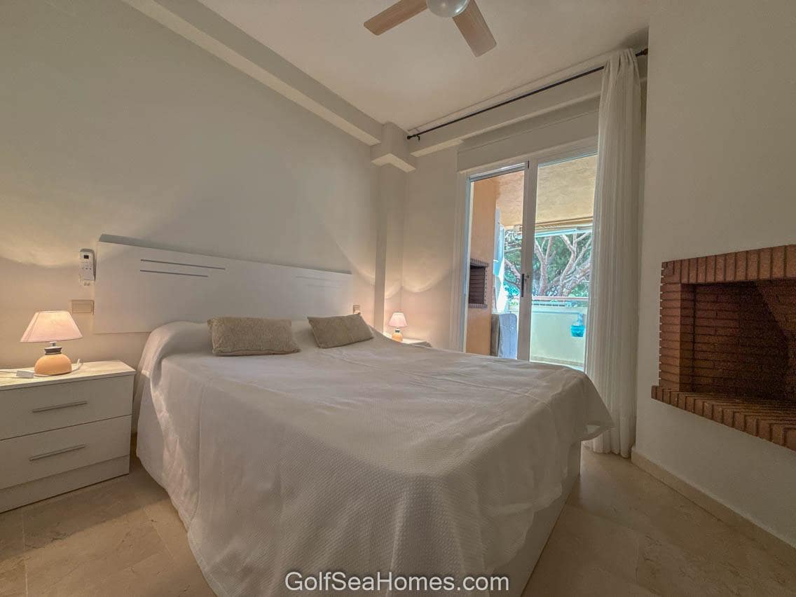 1 bedroom Flat for rent in Mijas with pool garage - € 950 (Ref: 9058294)