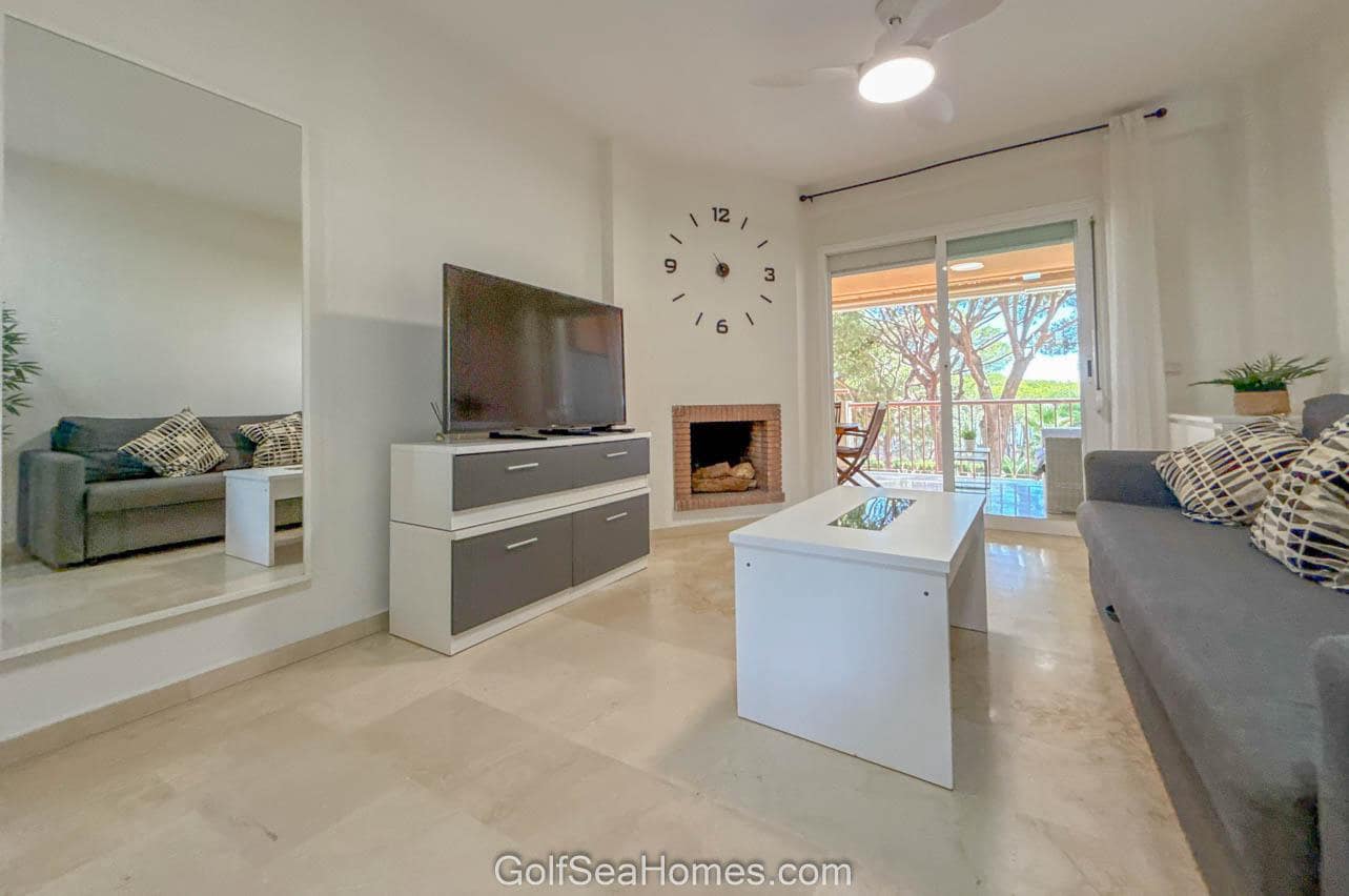 1 bedroom Flat for rent in Mijas with pool garage - € 950 (Ref: 9058294)