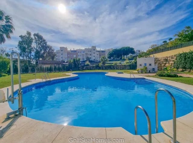 2 makuuhuone Asunto vuokrattavana paikassa Torrequebrada, Benalmádena mukana uima-altaan 
autotalli - 1 450 € (Ref: 9116562)