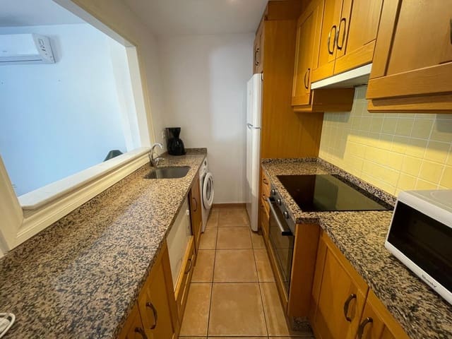 2 slaapkamer Appartement te huur in Benalmádena met zwembad garage - € 1.350 (Ref: 9254526)