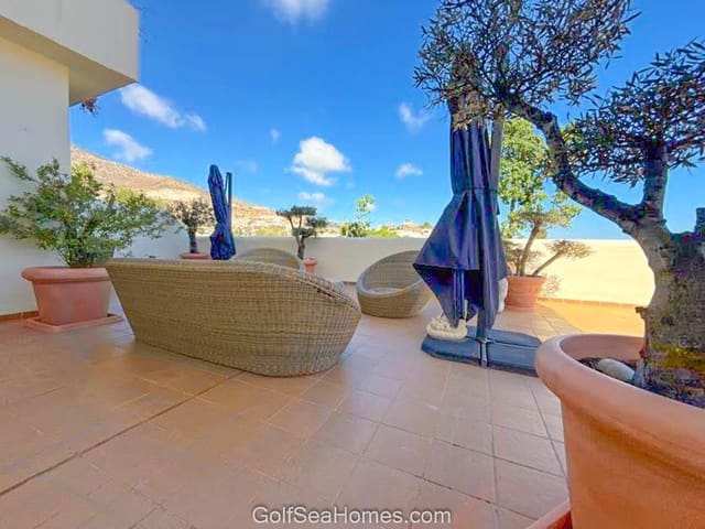 2 makuuhuone Asunto myytävänä paikassa Torrequebrada, Benalmádena mukana uima-altaan 
autotalli - 379 000 € (Ref: 9283516)