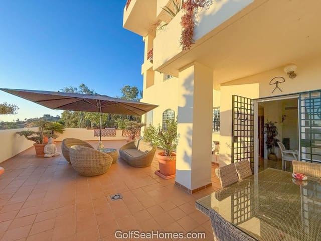 2 makuuhuone Asunto myytävänä paikassa Torrequebrada, Benalmádena mukana uima-altaan 
autotalli - 379 000 € (Ref: 9283516)