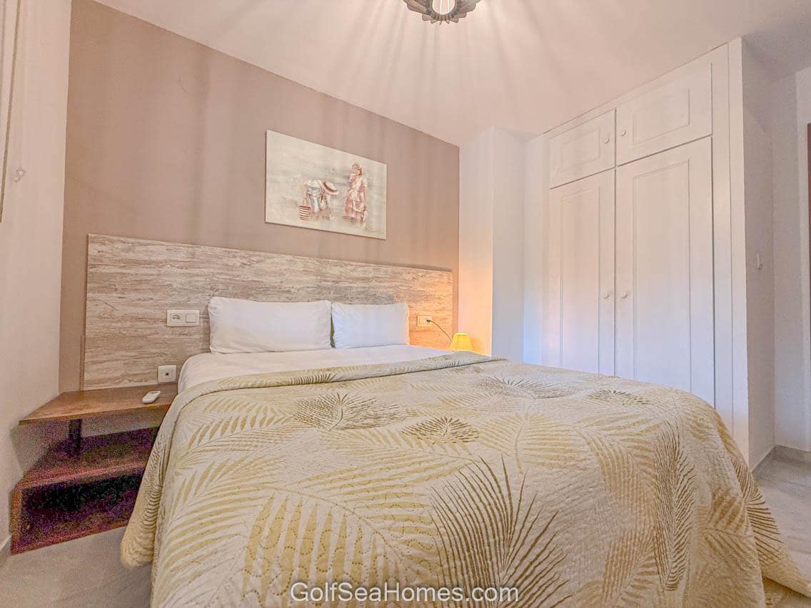 2 slaapkamer Flat te huur in Marbella met zwembad garage - € 1.600 (Ref: 9306413)