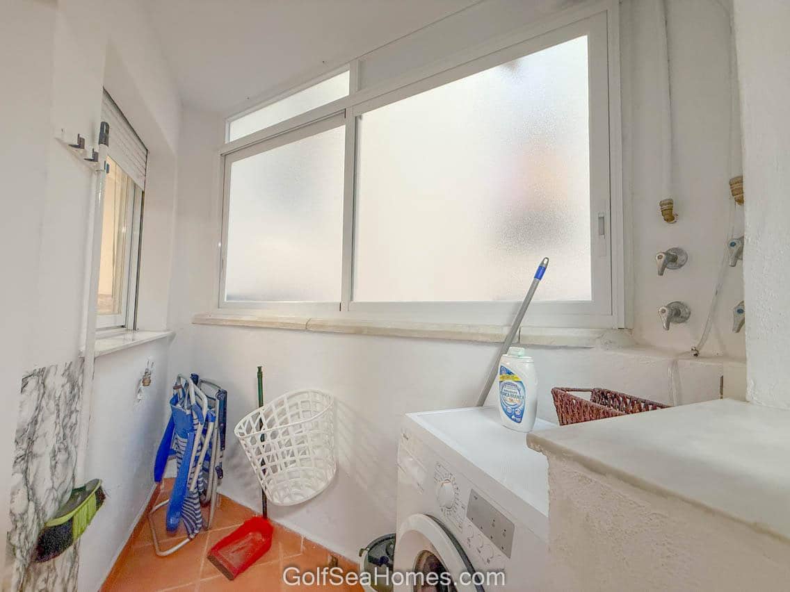 2 slaapkamer Flat te huur in Marbella met zwembad garage - € 1.600 (Ref: 9306413)