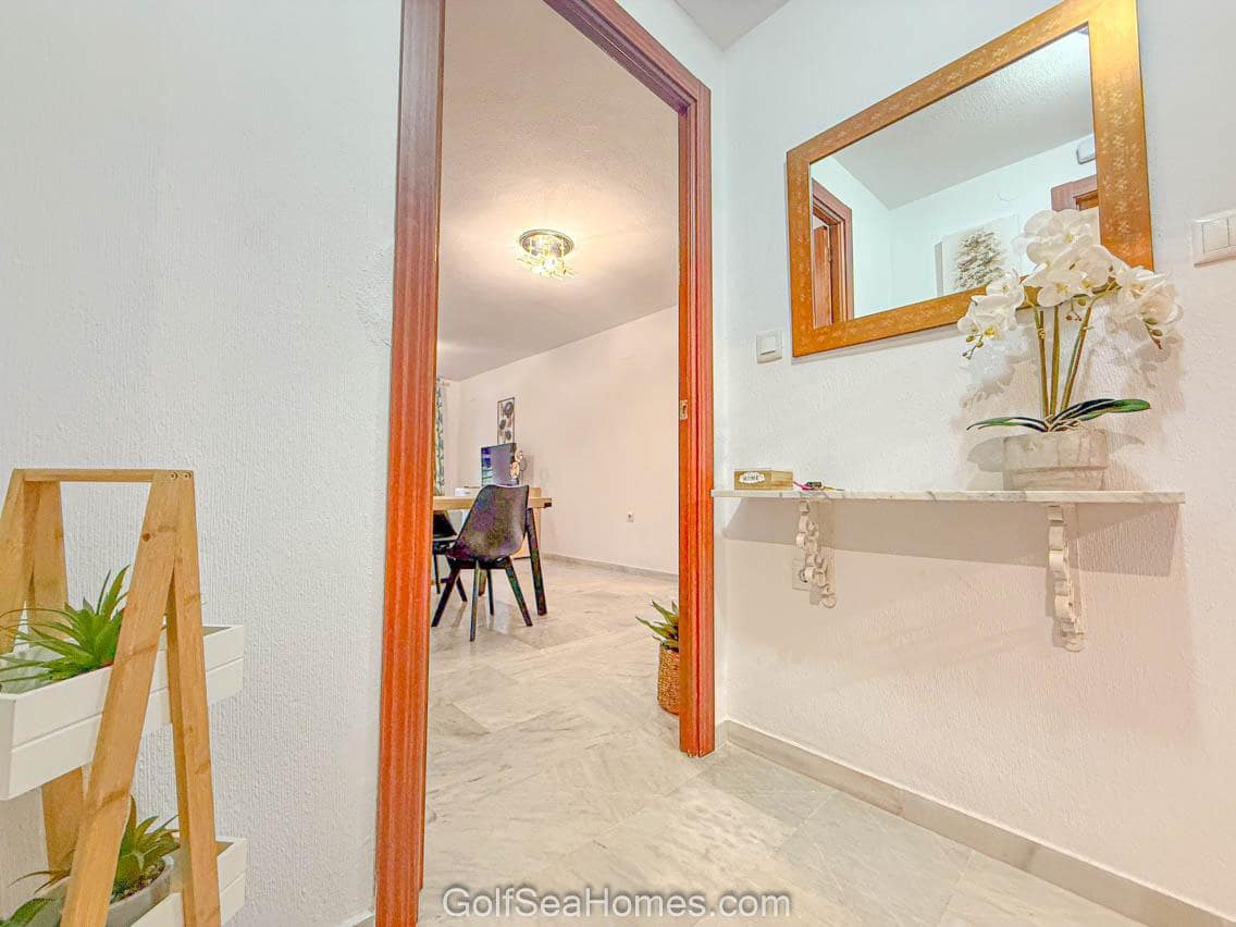 2 slaapkamer Flat te huur in Marbella met zwembad garage - € 1.600 (Ref: 9306413)