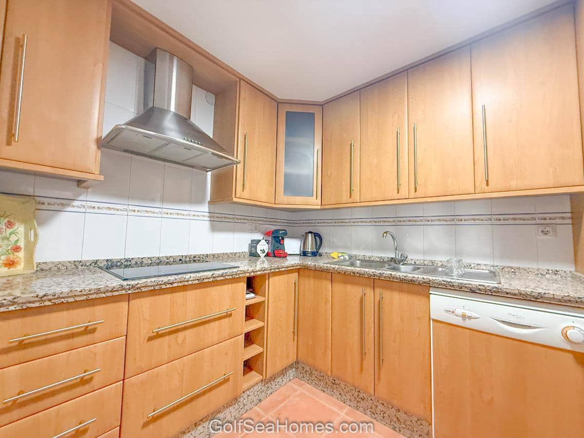 2 slaapkamer Flat te huur in Marbella met zwembad garage - € 1.600 (Ref: 9306413)