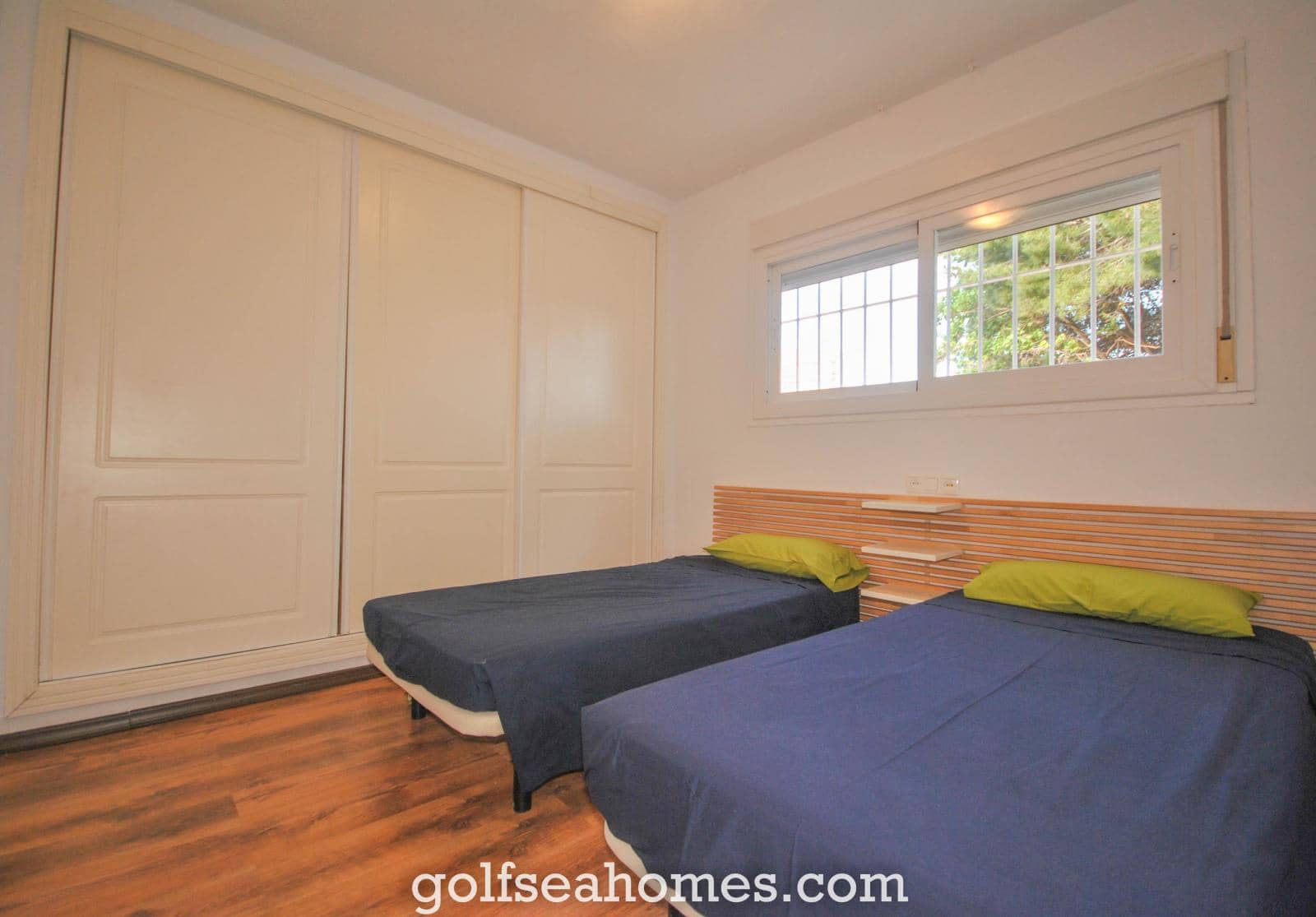 Piso de 3 habitaciones en Benalmadena Costa en alquiler con piscina garaje - 2.000 € (Ref: 9520510)