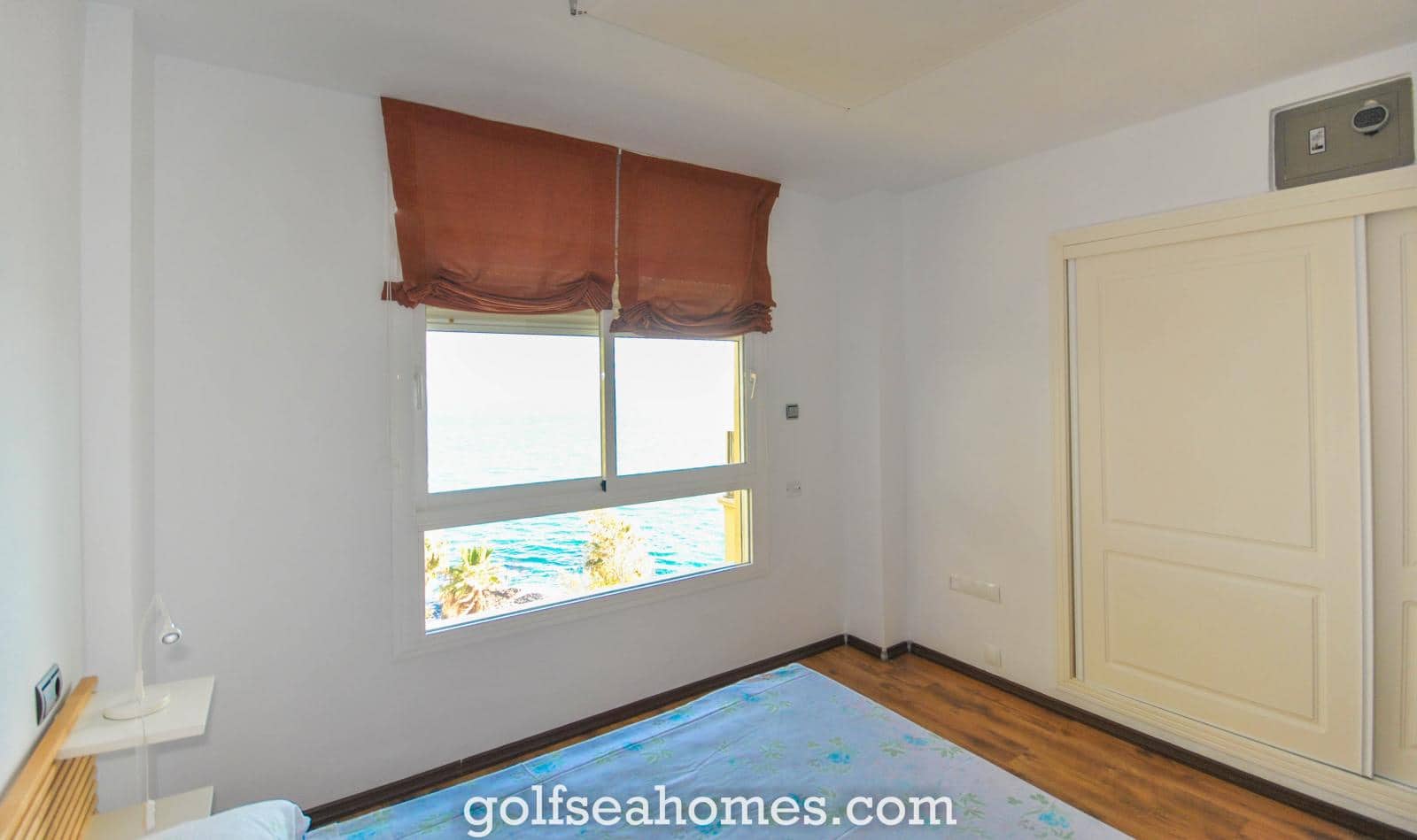 Piso de 3 habitaciones en Benalmadena Costa en alquiler con piscina garaje - 2.000 € (Ref: 9520510)