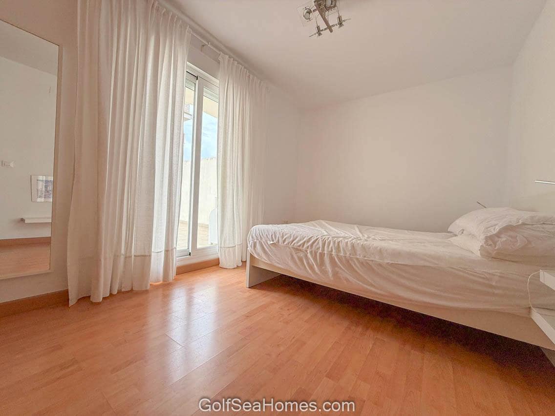 2 sovrum Lägenhet att hyra i Benalmadena med pool garage - 1 600 € (Ref: 9521068)